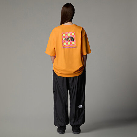 TNF X YINKA ILORI BOX GRAPHIC TİŞÖRT