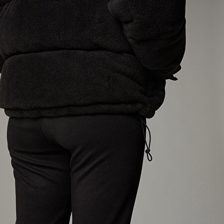 KADIN POLAR NUPTSE MONT