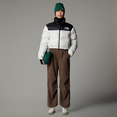 KADIN NUPTSE KISA MONT