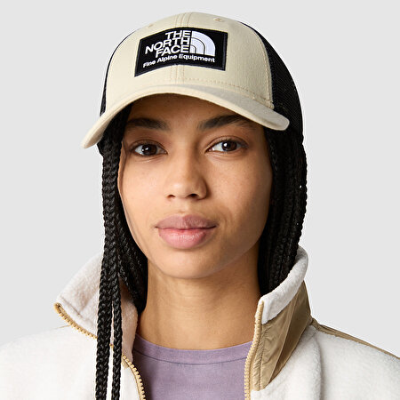 MUDDER TRUCKER ŞAPKA