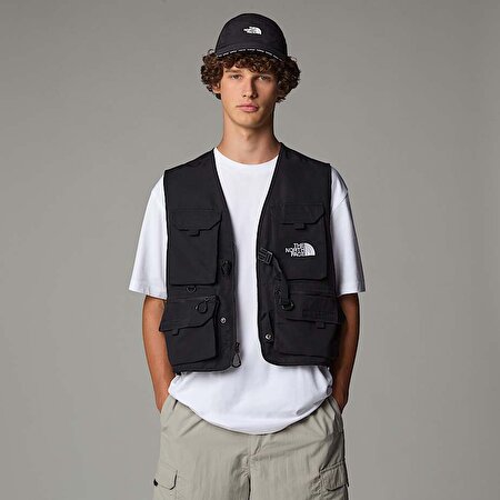 U NSE VEST