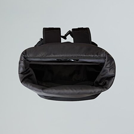 Base Camp Voyager Roll-Top Çanta