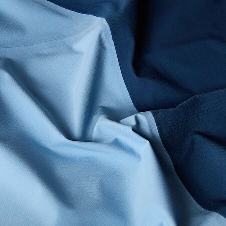 KADIN FRONTIER FUTURELIGHT™ MONT