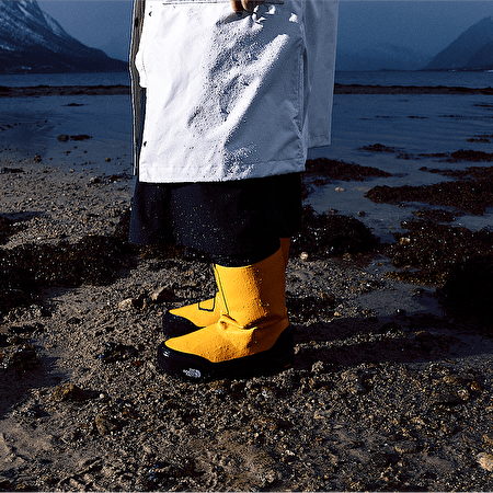 Base Camp 200 Su Geçirmez Bot