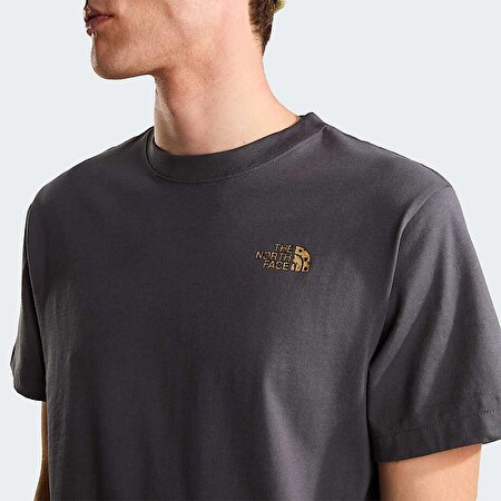 Erkek TNF Snack Relaxed Graphic Tişört