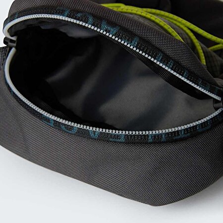 Jester Çapraz Asılan Çanta