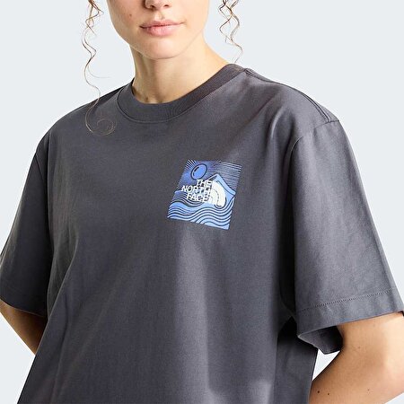 Erkek Mountain Escape Relaxed Graphic Tişört