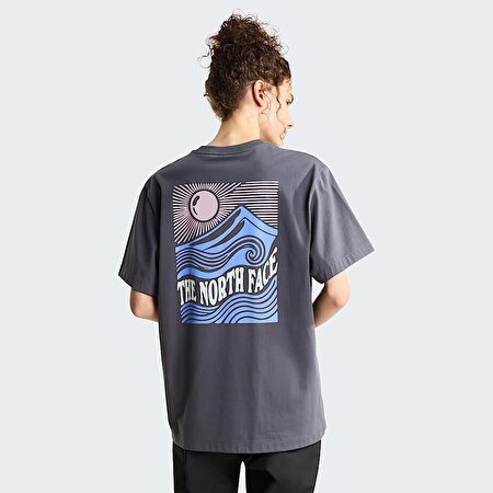 Erkek Mountain Escape Relaxed Graphic Tişört