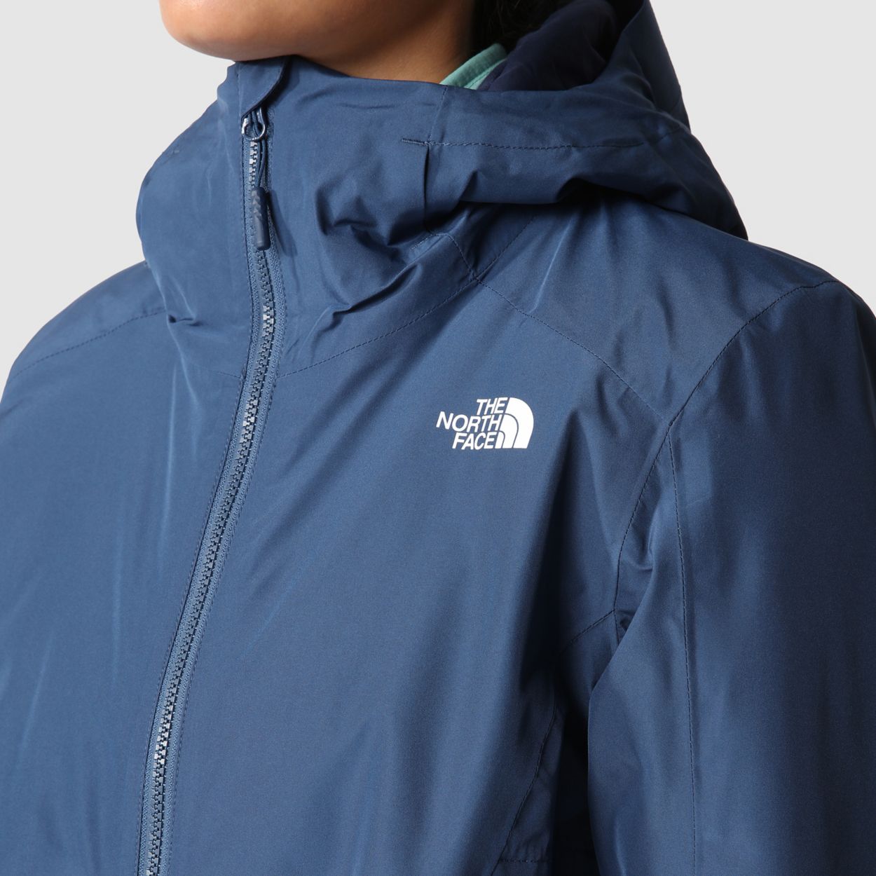 KADIN HIKESTELLER İZOLASYONLU PARKA