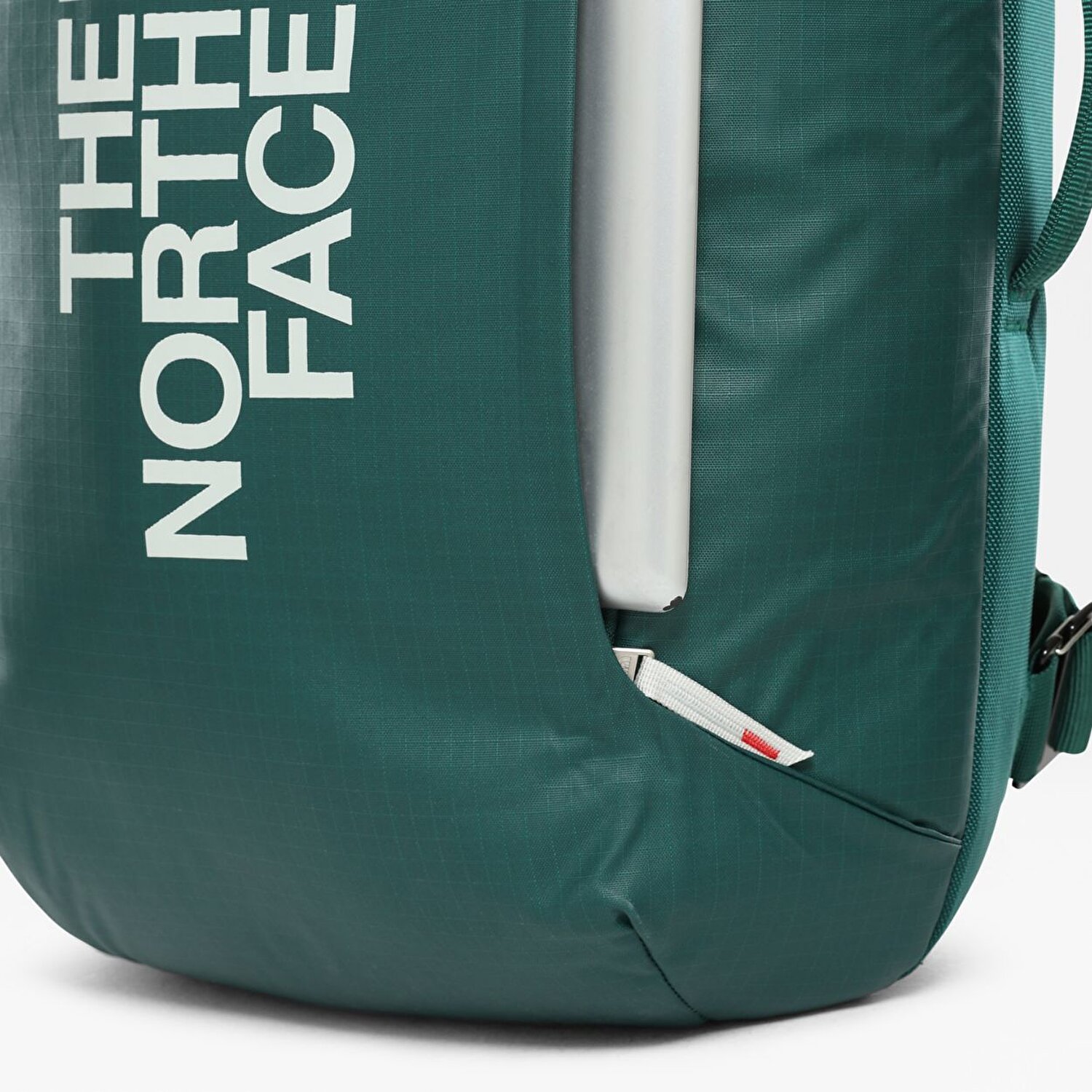 The North Face STRATOLINER DUFFEL-S. 4